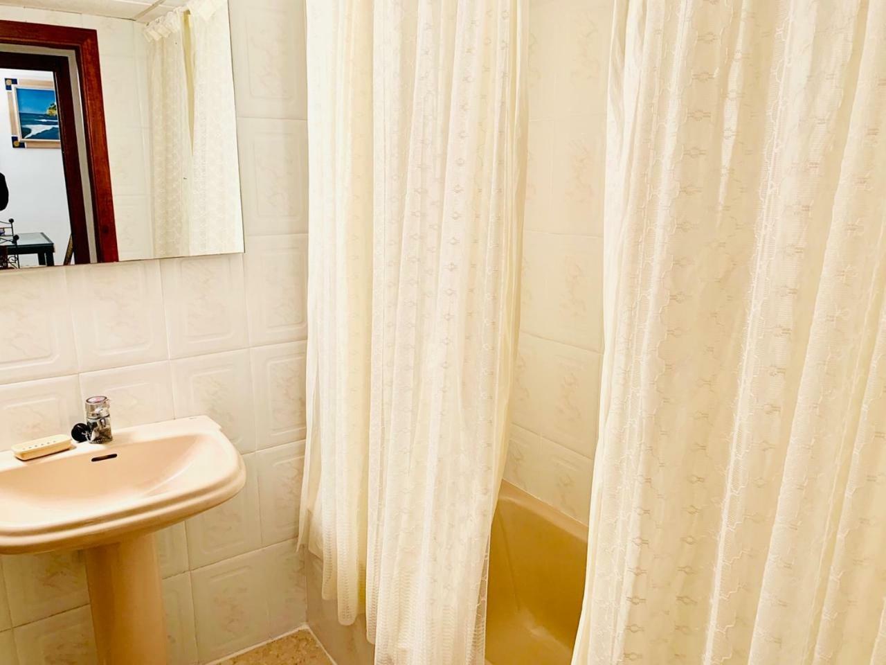 Book Playa Larga Salou Apartment Luaran gambar